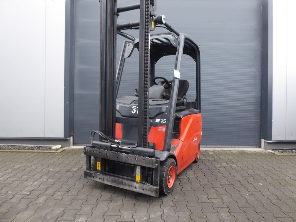Linde E16PH-01 Elektro 3 Rad-Stapler www.sks-stapler.at