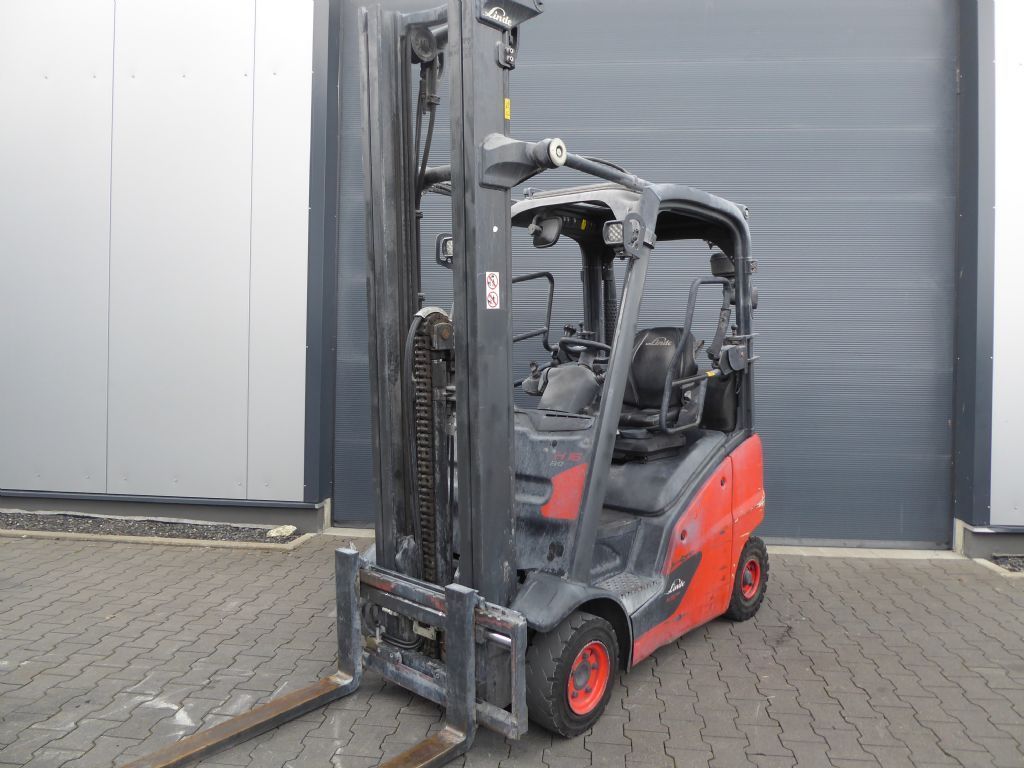 Linde H16D-01 Dieselstapler www.zeidlerstapler.at