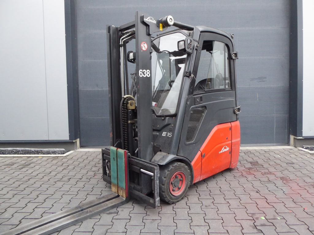Linde E16C-01 Elektro 3 Rad-Stapler www.zeidlerstapler.at