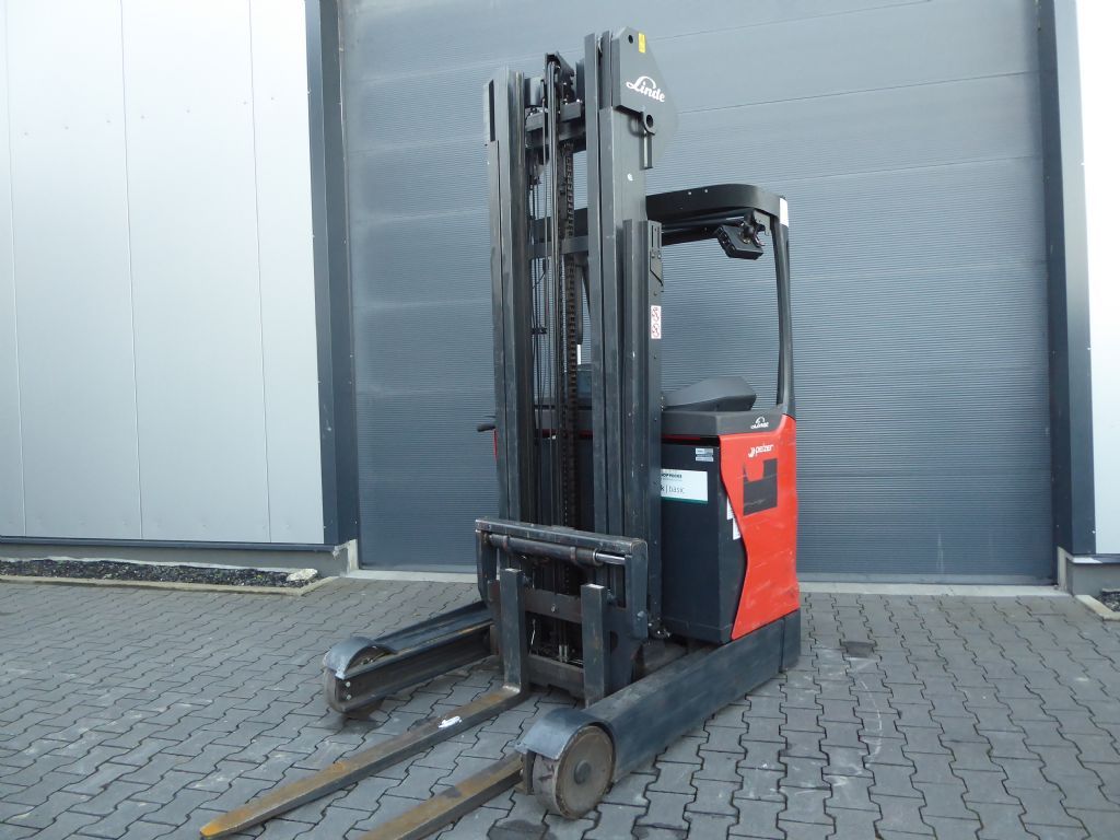 Linde R16-01 Schubmaststapler www.sks-stapler.at