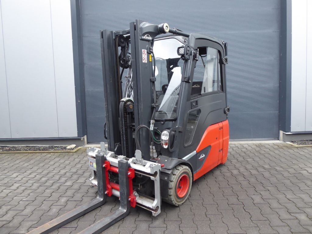 Linde E18-02 Elektro 3 Rad-Stapler www.zeidlerstapler.at