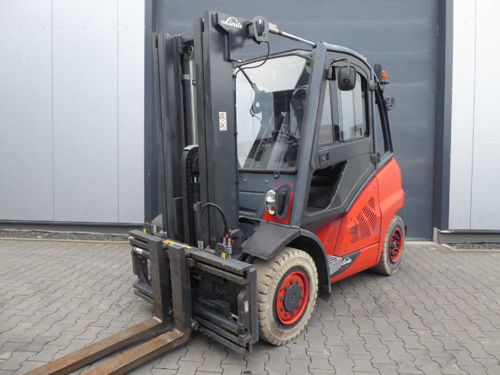 Linde H40D-02 Dieselstapler www.zeidlerstapler.at