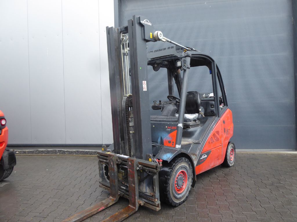 Linde H35T-02 Treibgasstapler www.rf-stapler.de