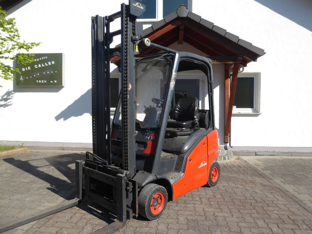 Linde H16D Dieselstapler www.zeidlerstapler.at