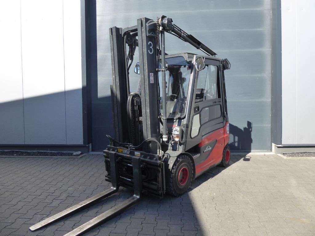 Linde E25-01 Elektro 4 Rad-Stapler www.sks-stapler.at