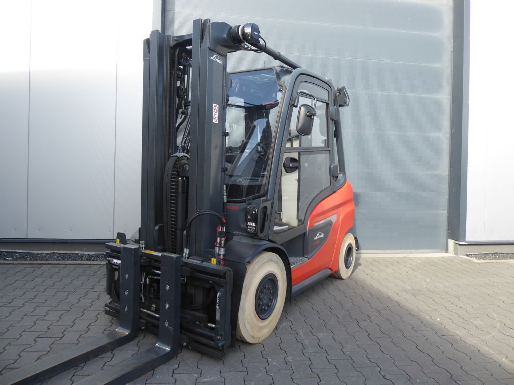 Linde H30D-02 Dieselstapler www.sks-stapler.at