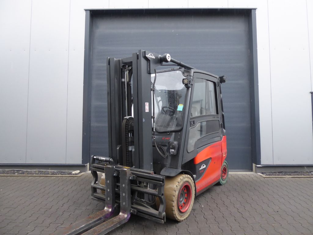 Linde E40H-01/600 Elektro 4 Rad-Stapler www.sks-stapler.at