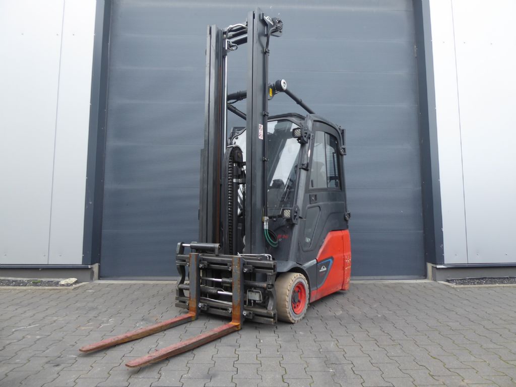 Linde E14-02 Elektro 3 Rad-Stapler www.sks-stapler.at