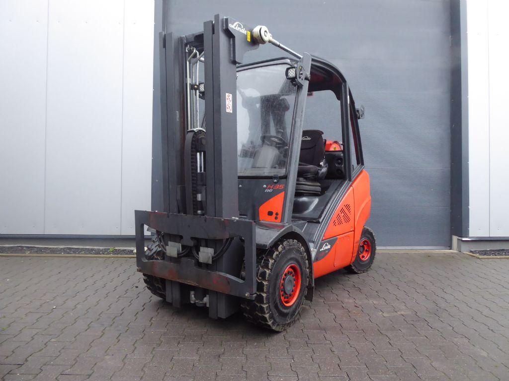 Linde H35T-02 Treibgasstapler www.sks-stapler.at