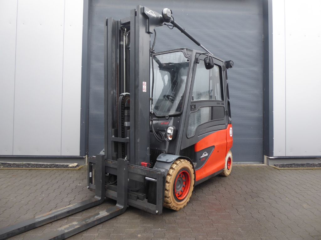 Linde E50/600HL Elektro 4 Rad-Stapler www.sks-stapler.at