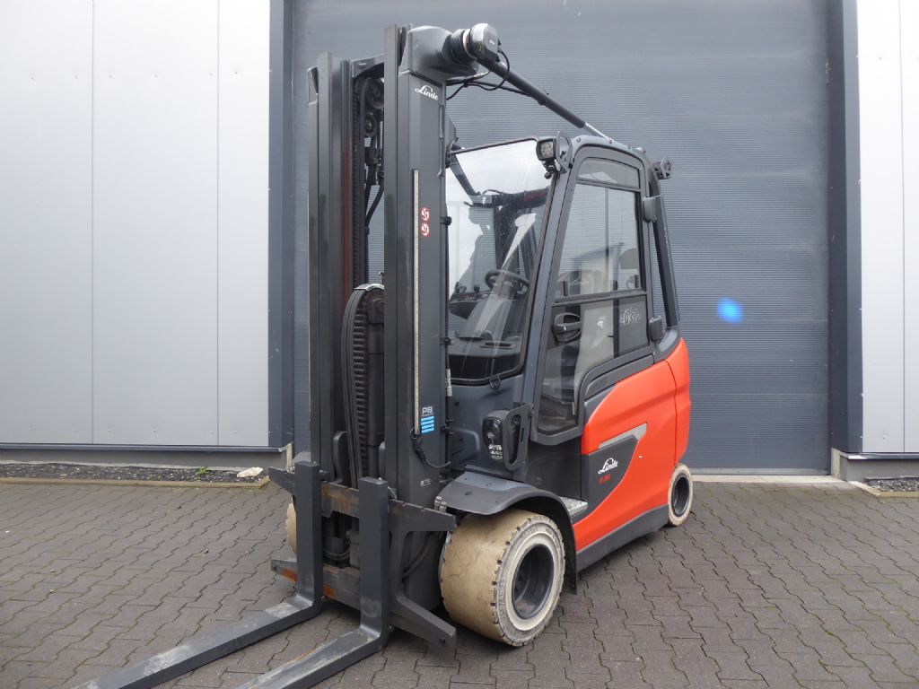 Linde E35HL-01 Elektro 4 Rad-Stapler www.sks-stapler.at