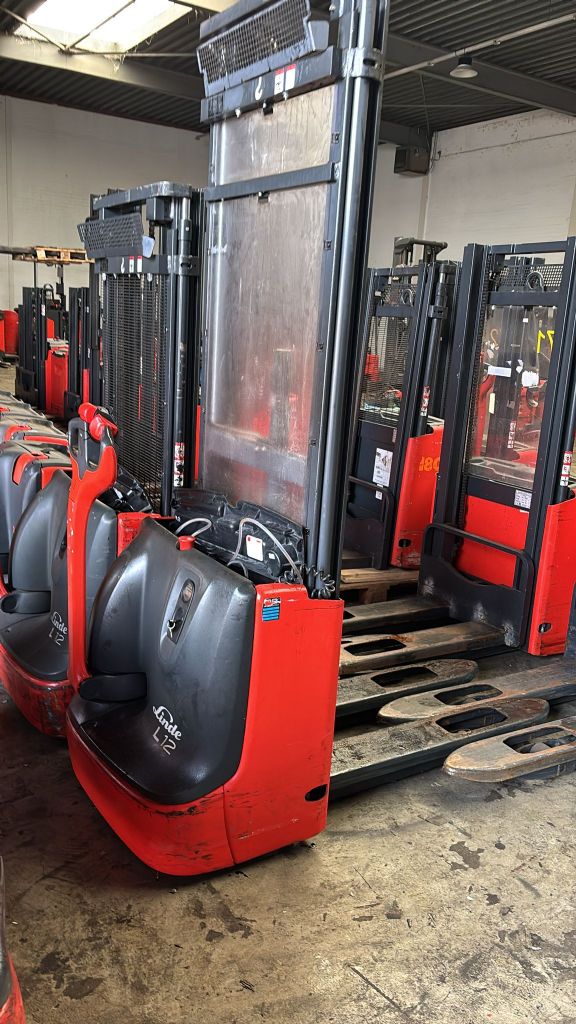 Linde L12 Hochhubwagen www.sks-stapler.at