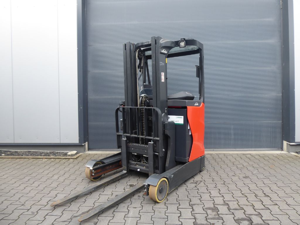 Linde R12B-01 Schubmaststapler www.sks-stapler.at