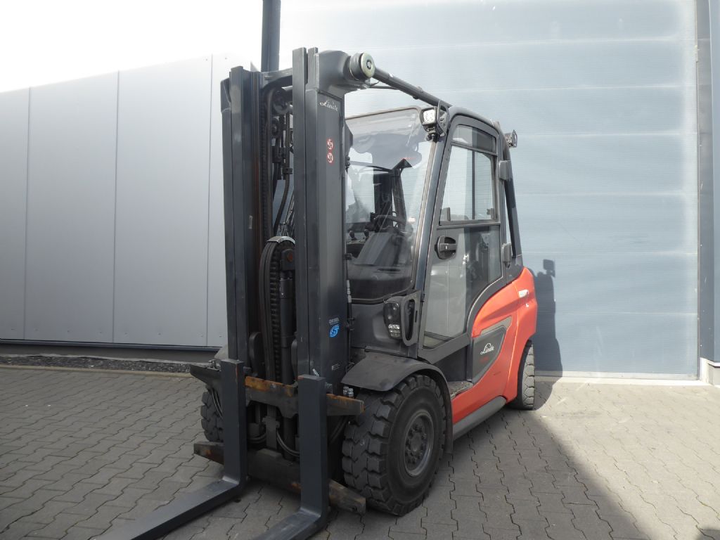 Linde H35D-01 Dieselstapler www.sks-stapler.at