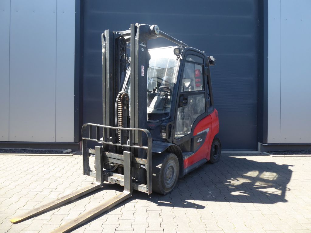 Linde H25T-01 Treibgasstapler www.sks-stapler.at