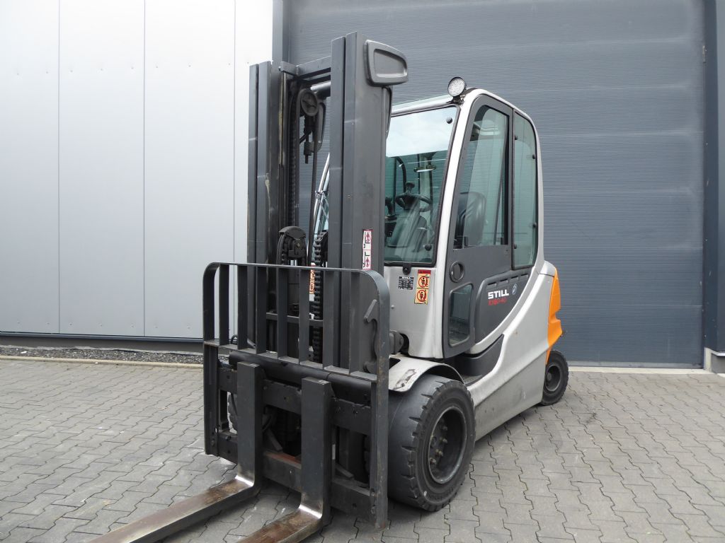 Still RX60-40 Elektro 4 Rad-Stapler www.sks-stapler.at