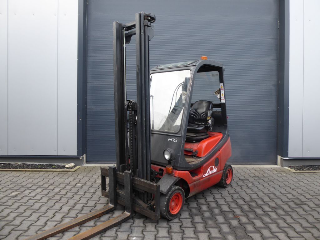 Linde H16T-02 Treibgasstapler www.rf-stapler.de
