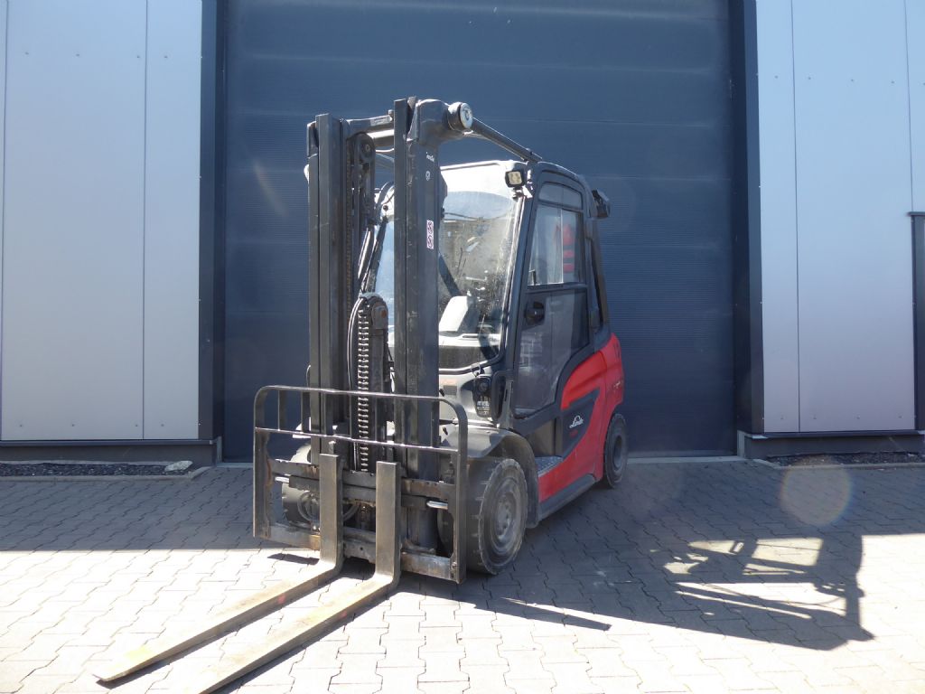 Linde H25T-01 Treibgasstapler www.sks-stapler.at