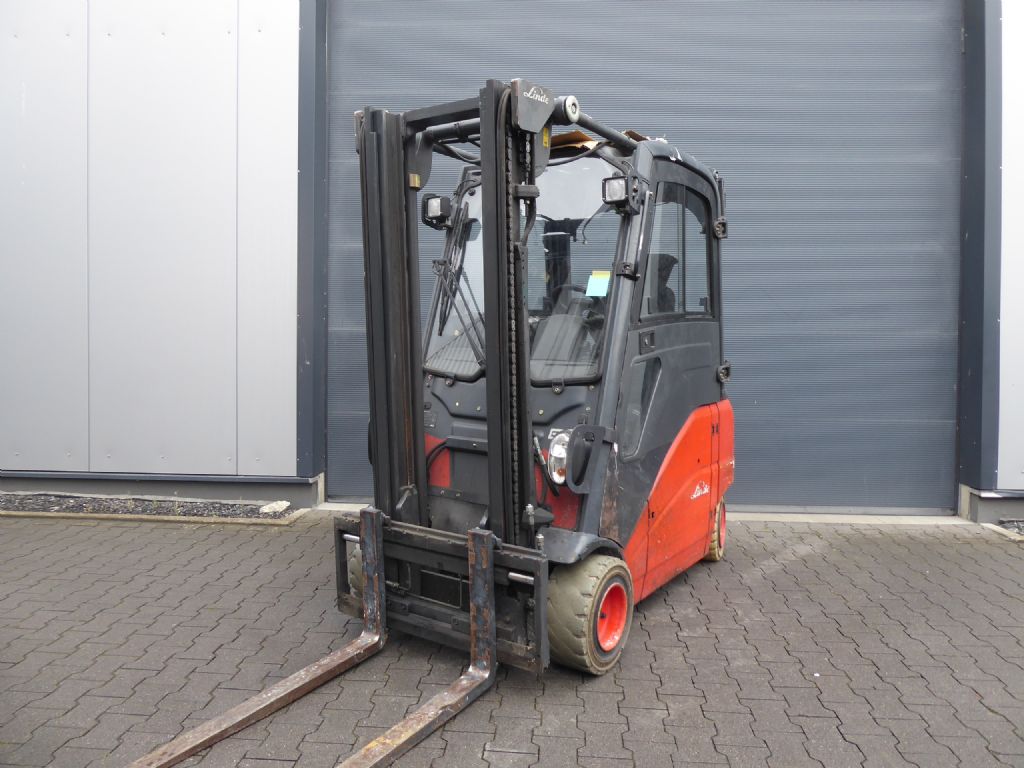 Linde E20PHL-01 Elektro 4 Rad-Stapler www.sks-stapler.at
