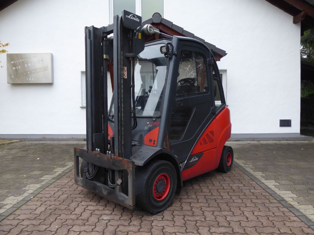 Linde H30D-02 Dieselstapler www.rs-staplertechnik.de