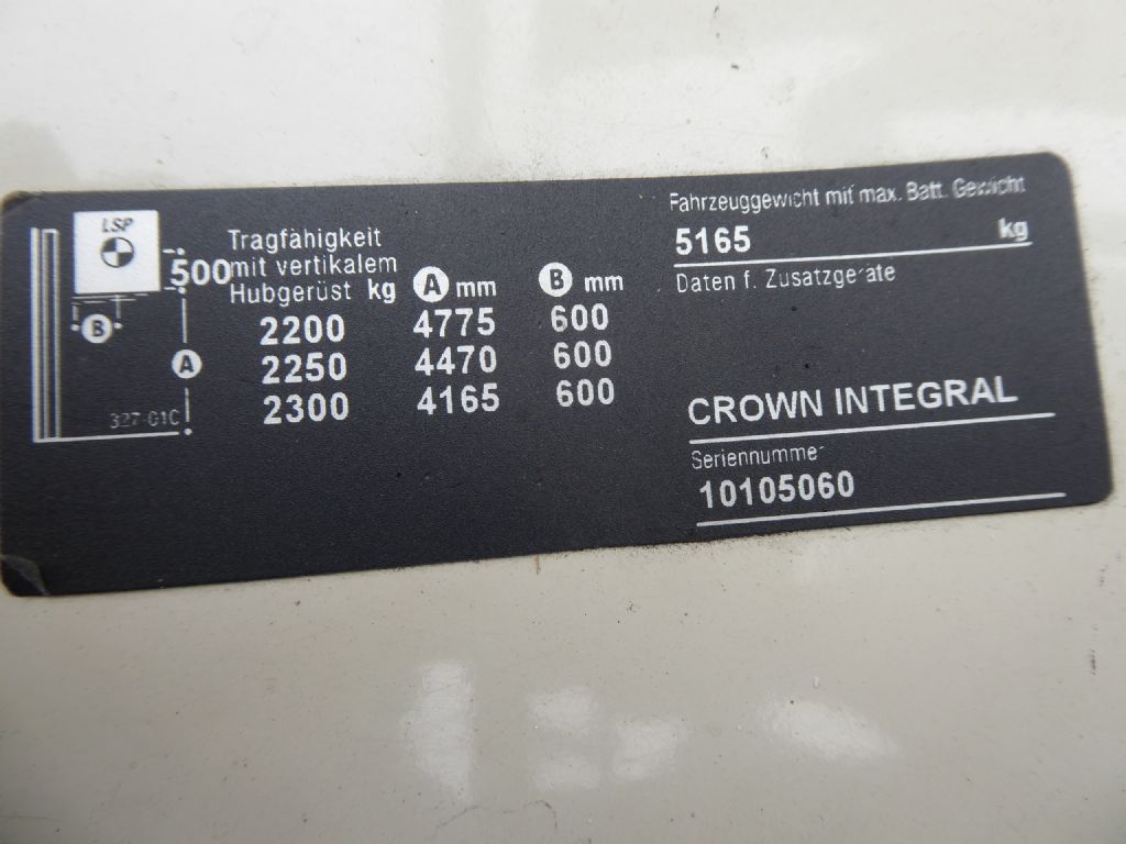 Gebrauchtstapler-Crown-FC5215-2,5-Elektro 4 Rad-Stapler-www.rf-stapler.de
