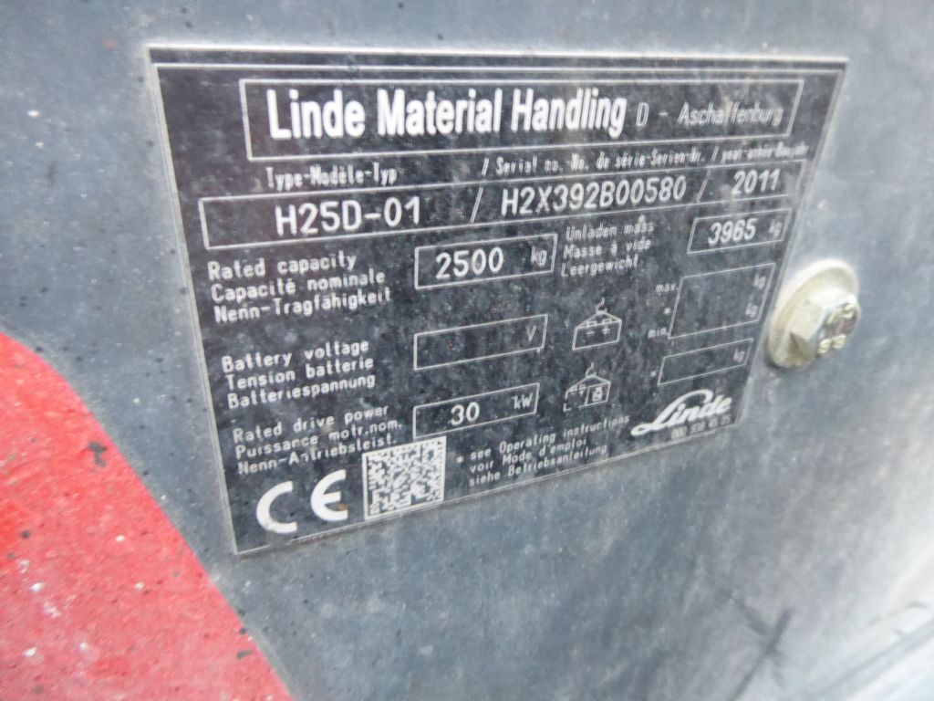 Linde H25D-01 Dieselstapler www.zeidlerstapler.at