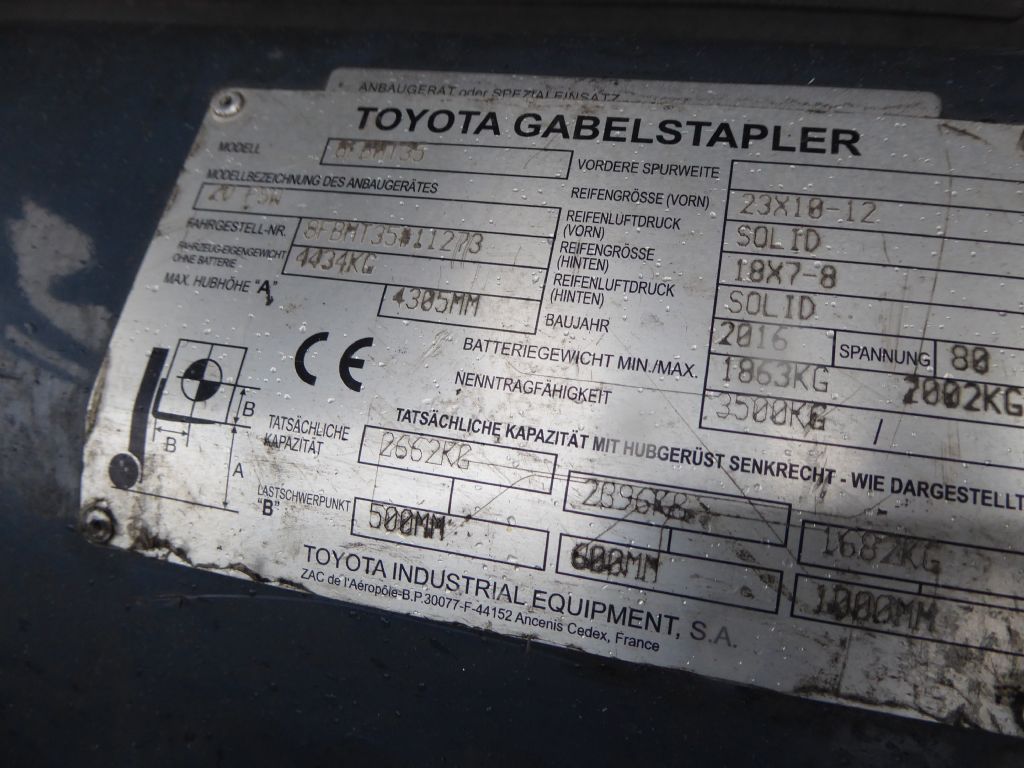 Gebrauchtstapler-Toyota-8FBMKT35-Elektro 4 Rad-Stapler-www.rf-stapler.de
