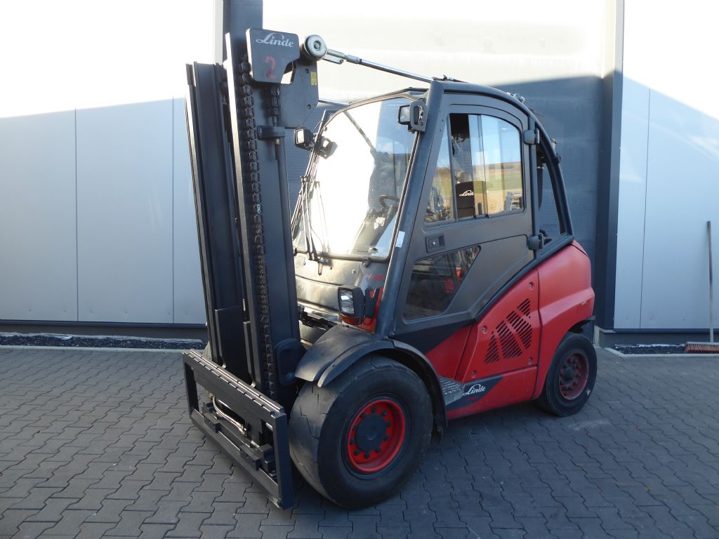 Linde H45D-01 Dieselstapler www.zeidlerstapler.at