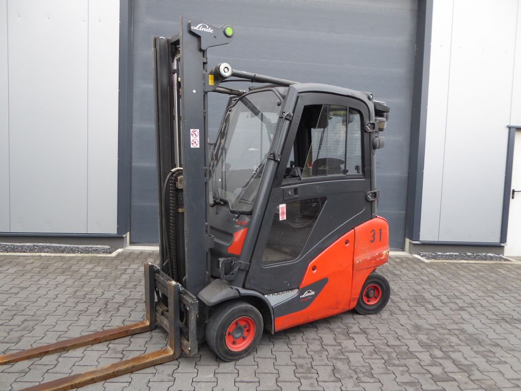 Linde H16T-01 Treibgasstapler www.sks-stapler.at
