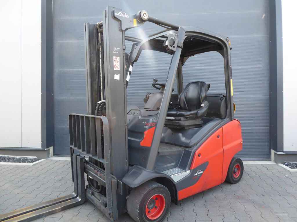 Linde H20T-01 Treibgasstapler www.sks-stapler.at