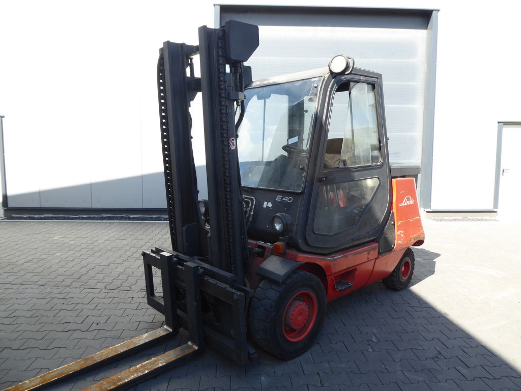Linde E40P Elektro 4 Rad-Stapler www.sks-stapler.at