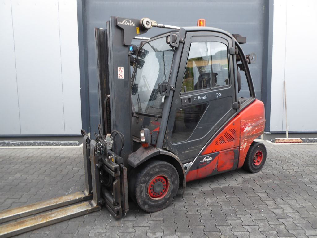 Linde H35D-02 Dieselstapler www.zeidlerstapler.at