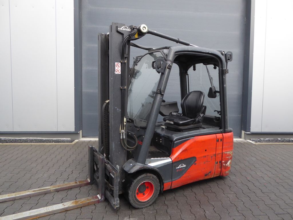 Linde E20L-02 Elektro 4 Rad-Stapler www.sks-stapler.at