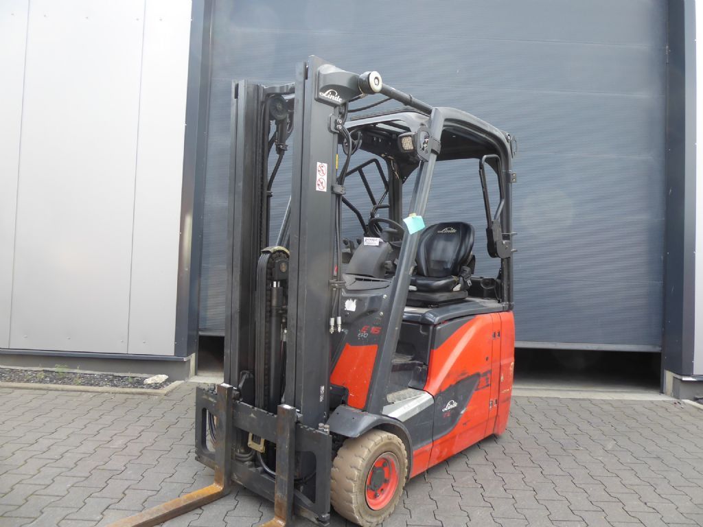 Linde E16H-02 Elektro 3 Rad-Stapler www.sks-stapler.at