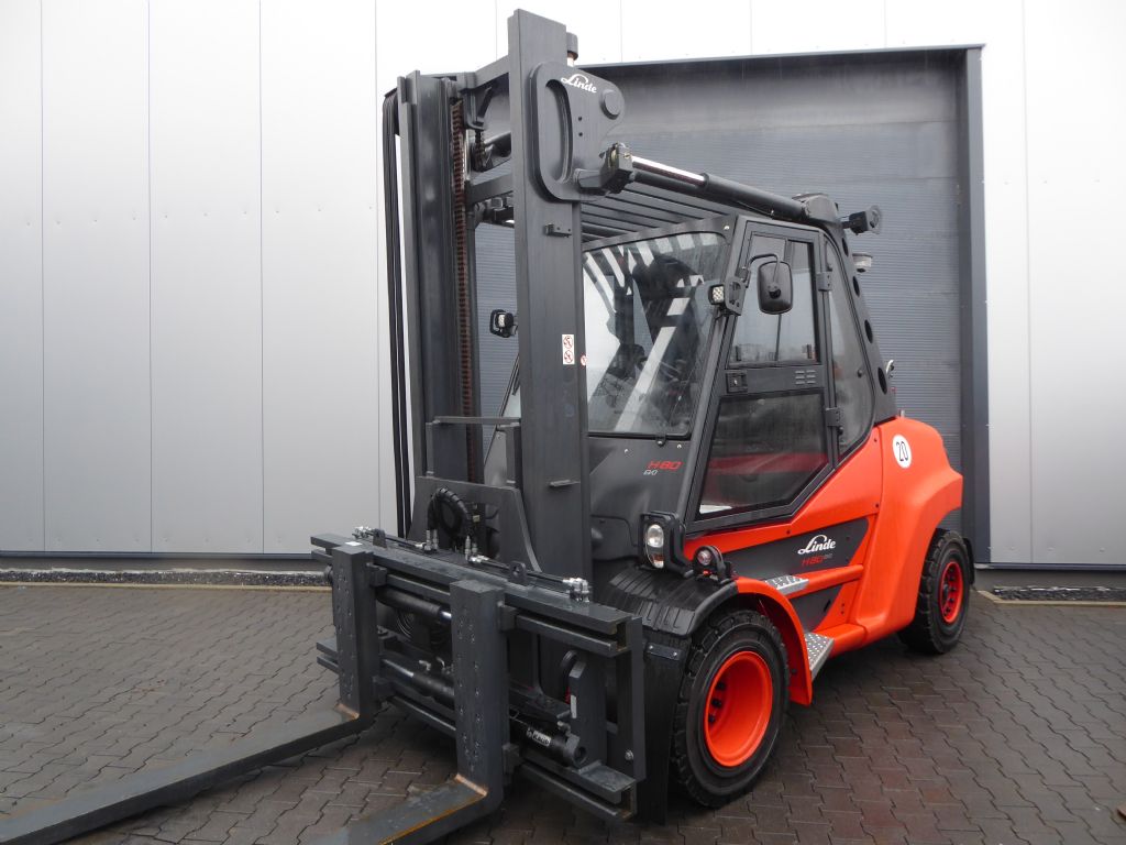 Linde H80T-03/900 Treibgasstapler www.zeidlerstapler.at