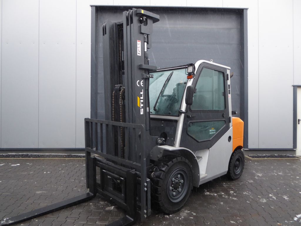 Still RC42-50 Dieselstapler www.zeidlerstapler.at