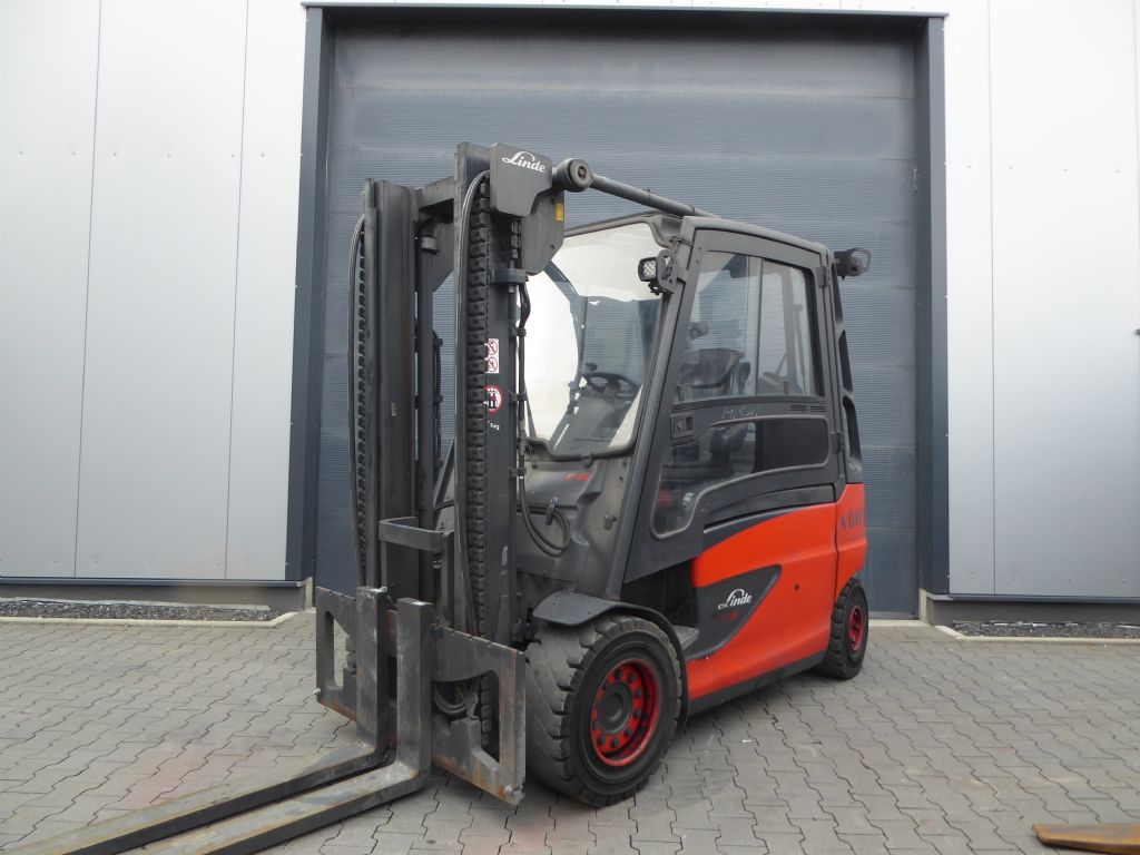 Linde E45H-01/600 Elektro 4 Rad-Stapler www.sks-stapler.at