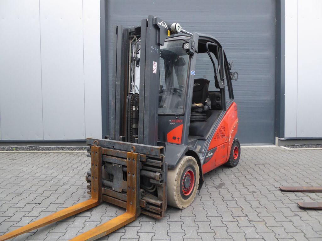 Linde H30D-02 Dieselstapler www.sks-stapler.at