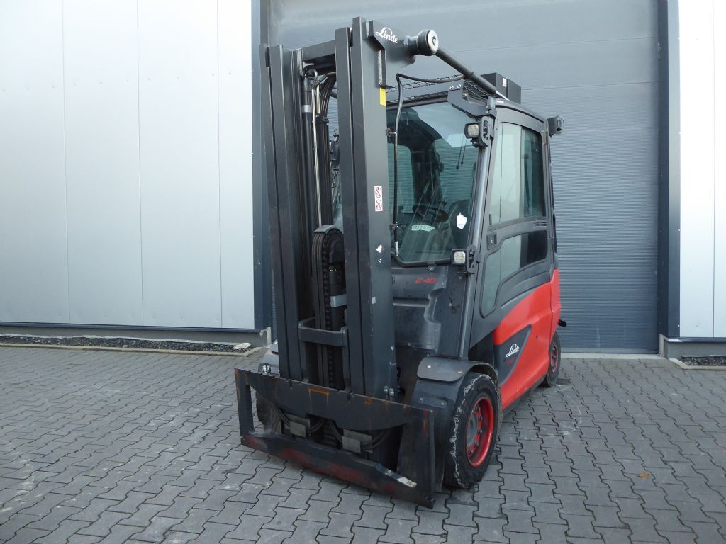 Linde E40H-01/600 Elektro 4 Rad-Stapler www.sks-stapler.at