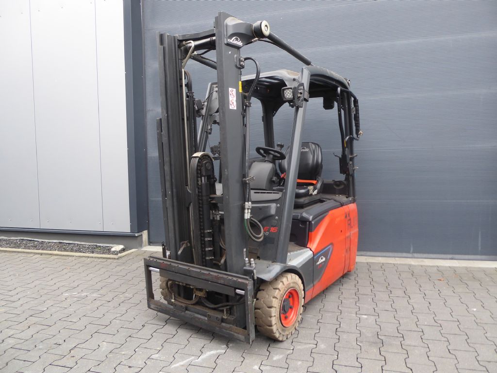 Linde E16C-02 Elektro 3 Rad-Stapler www.sks-stapler.at