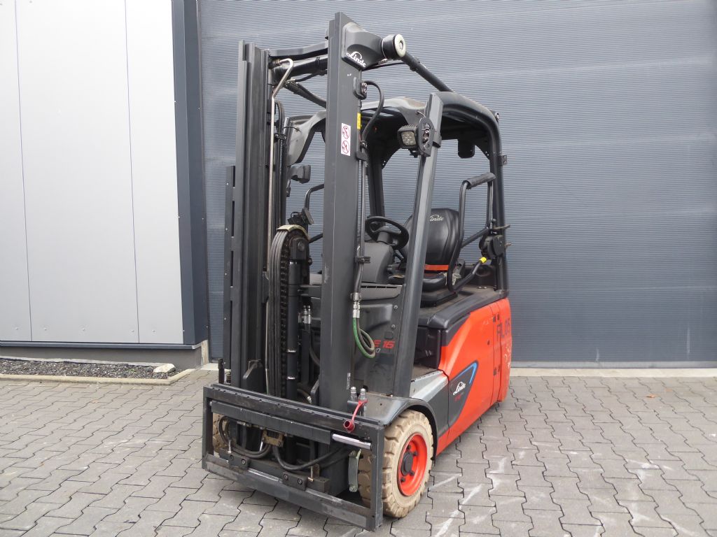 Linde E16C-02 Elektro 3 Rad-Stapler www.sks-stapler.at