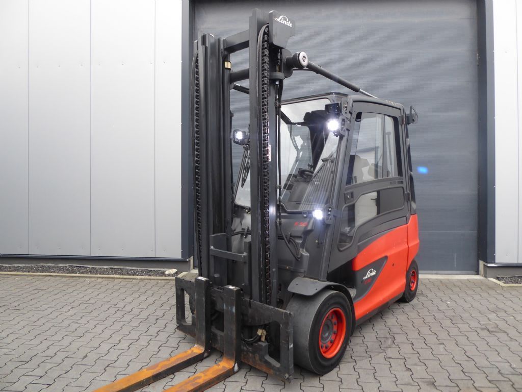 Linde E50HL-01/600 Elektro 4 Rad-Stapler www.sks-stapler.at