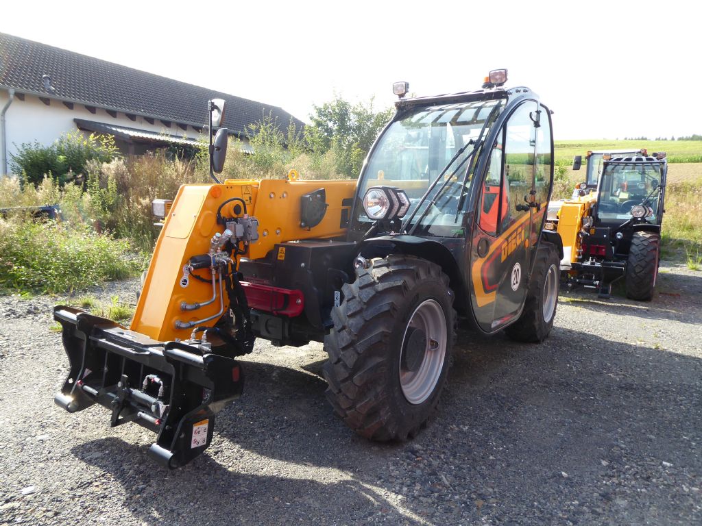Dieci Apollo 26.6 Yanmar Teleskopstapler starr www.sks-stapler.at
