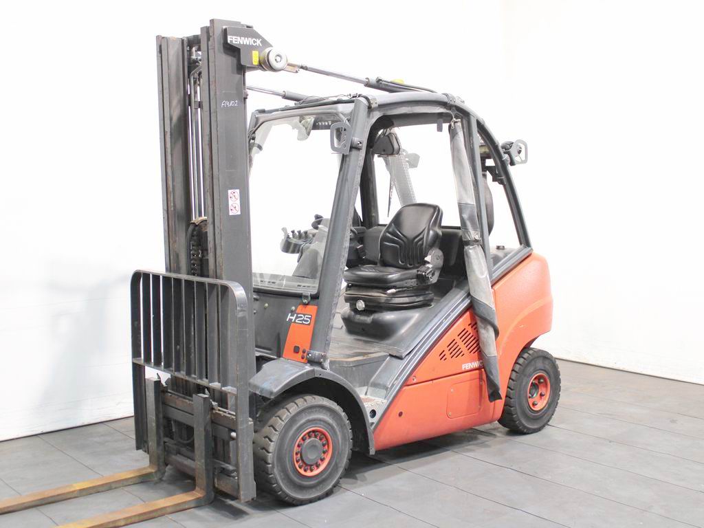 Linde H 25 D-01  392 Dieselstapler www.richter-gabelstapler.de