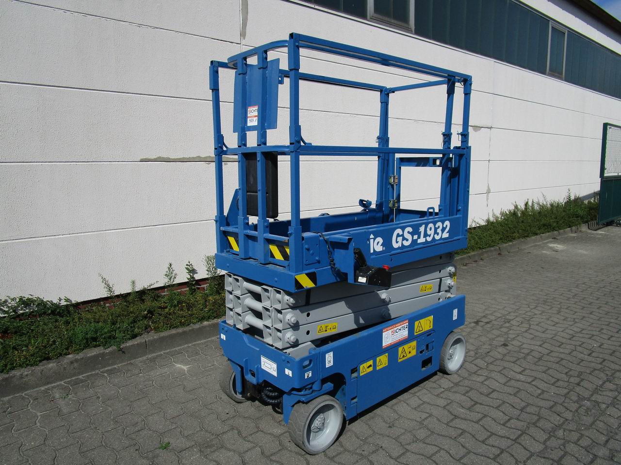 Genie GS 1932 Scherenarbeitsb�hne www.richter-gabelstapler.de