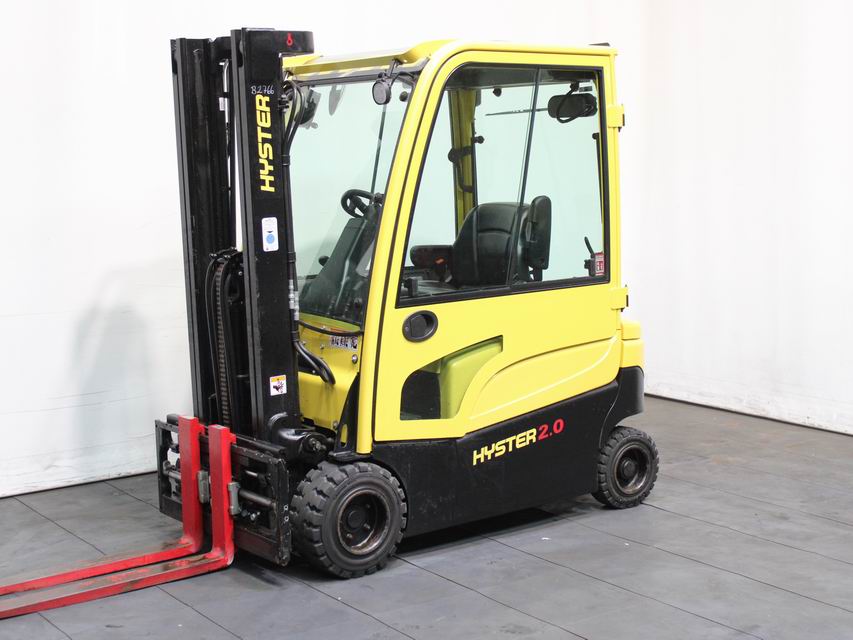 Hyster J 2.0 XN LWB Elektro 4 Rad-Stapler www.richter-gabelstapler.de