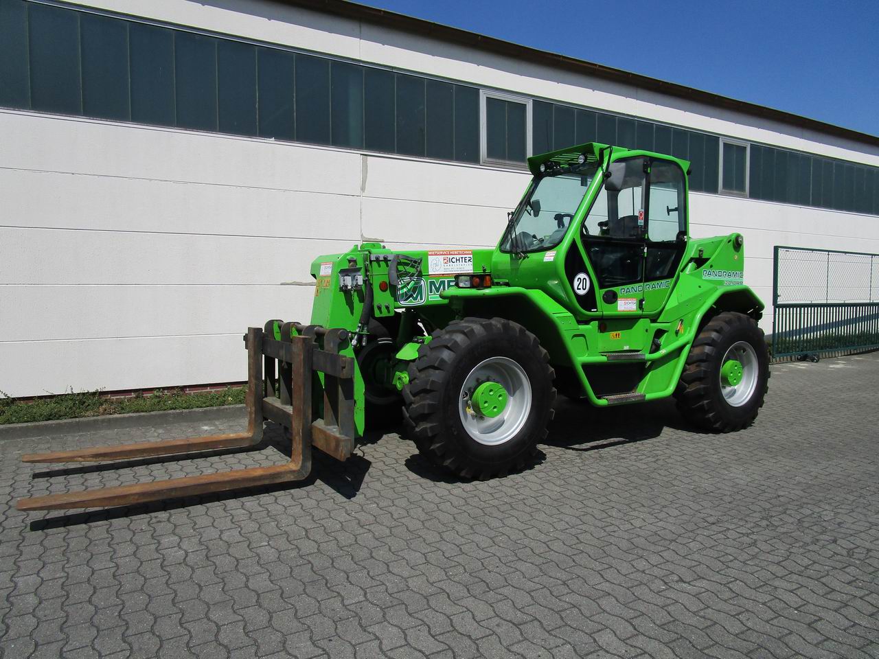 Merlo P 120.10HM Teleskopstapler starr www.richter-gabelstapler.de