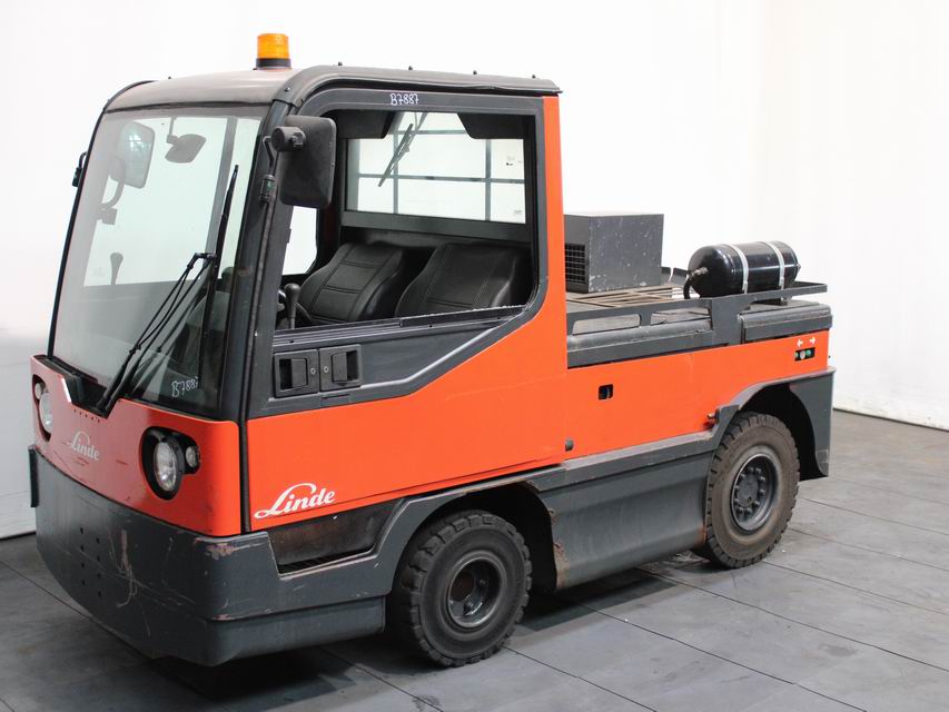 Linde P 250  127 Schlepper www.richter-gabelstapler.de