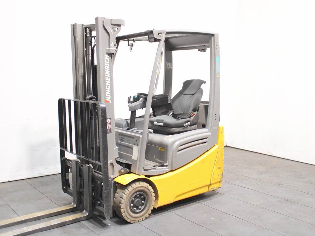 Jungheinrich EFG 215 SP GE115-310ZZ  Lion Elektro 3 Rad-Stapler www.richter-gabelstapler.de