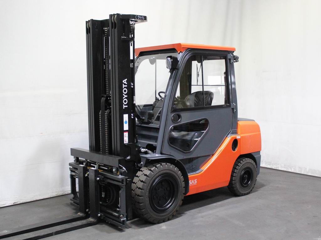 Toyota 02-8 FDJF 35 Dieselstapler www.richter-gabelstapler.de